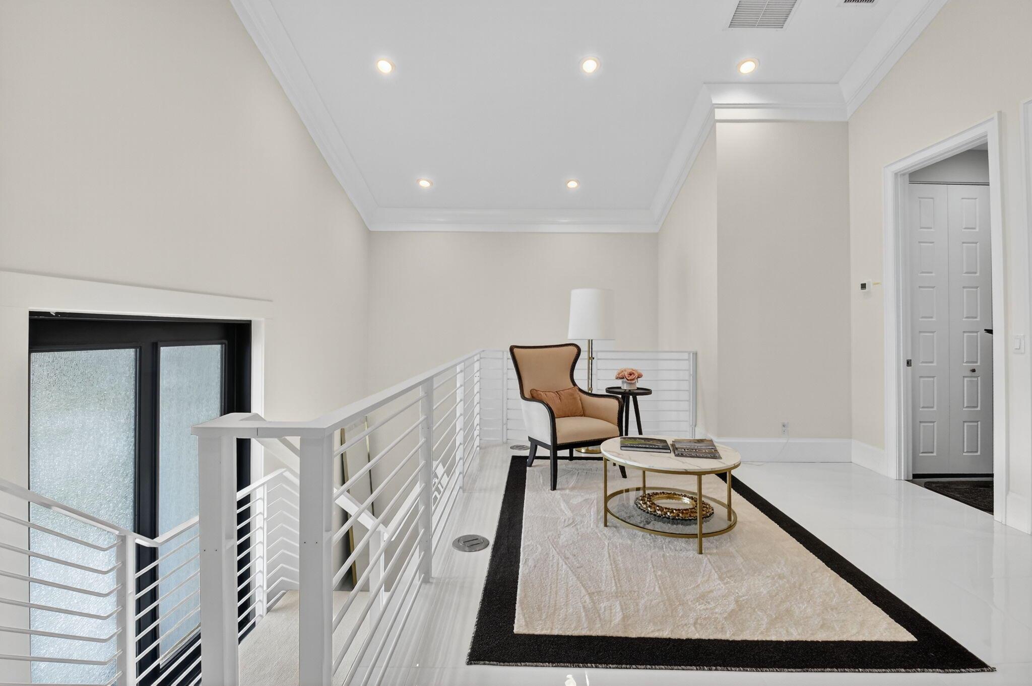 DELRAY DUNES - Residential