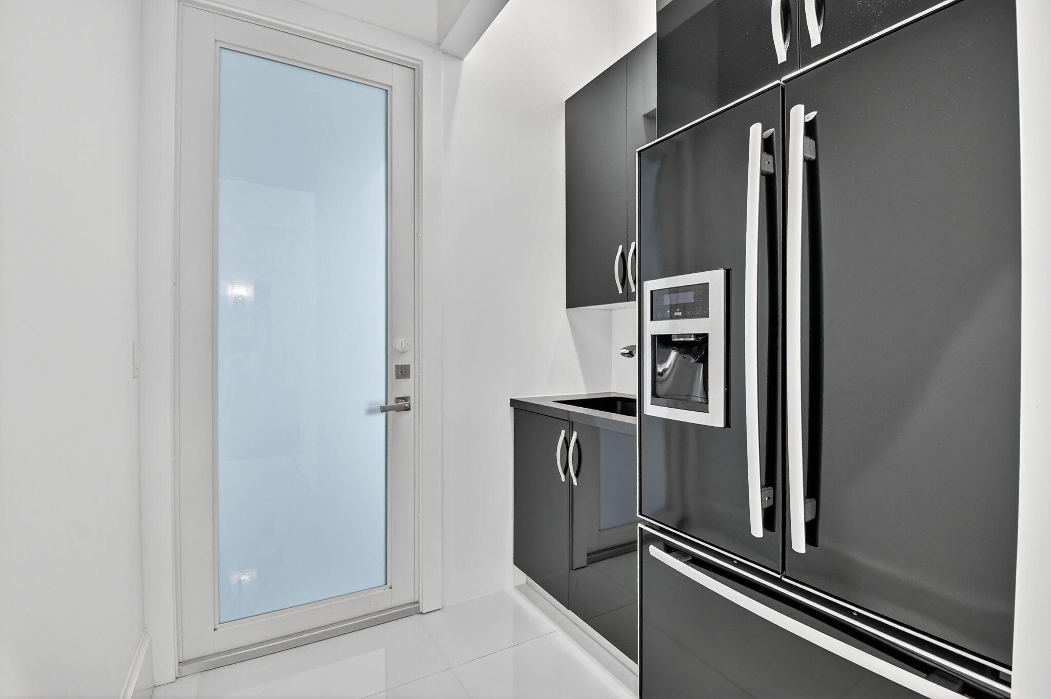 DELRAY DUNES - Residential