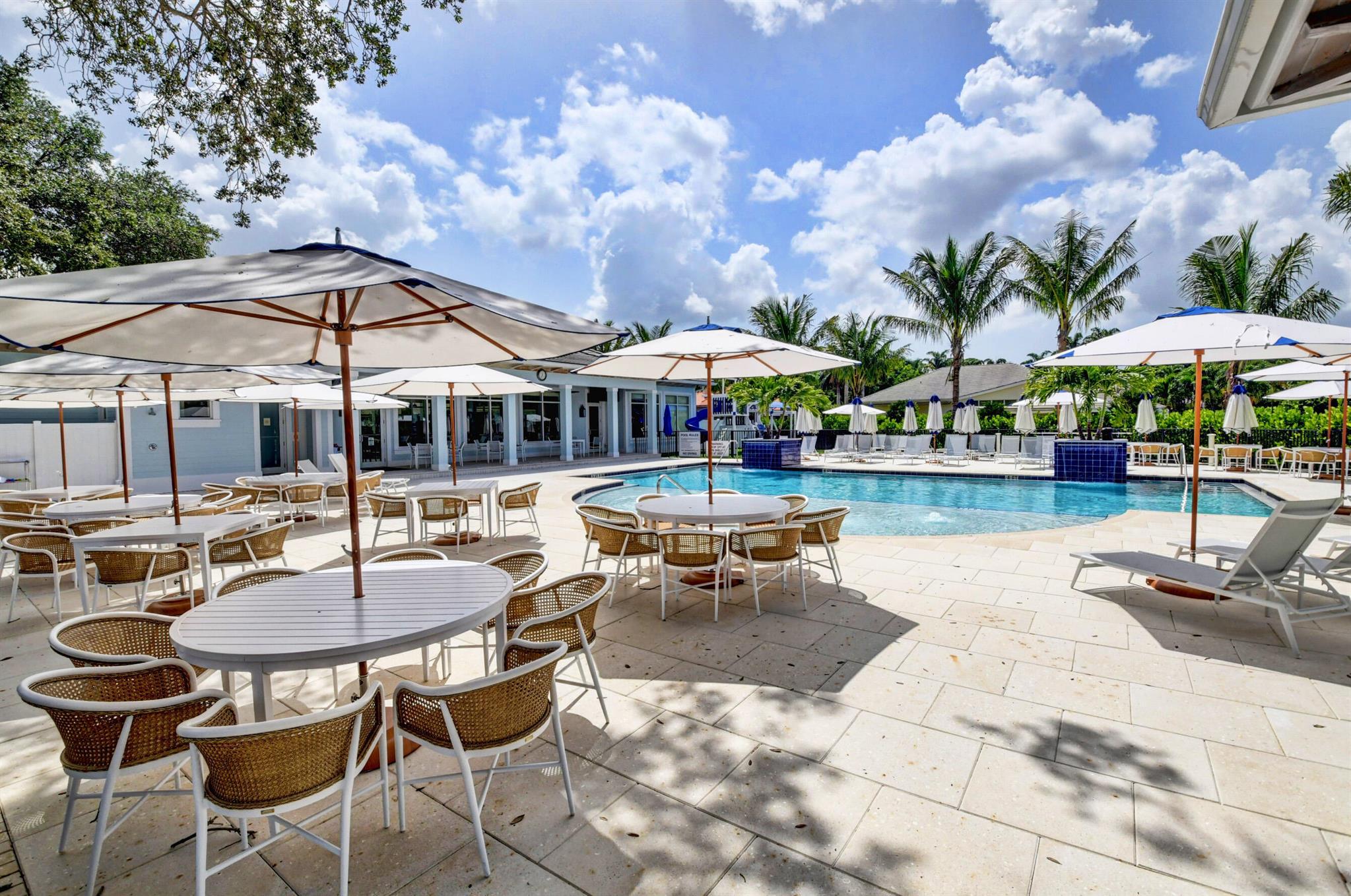 DELRAY DUNES - Residential