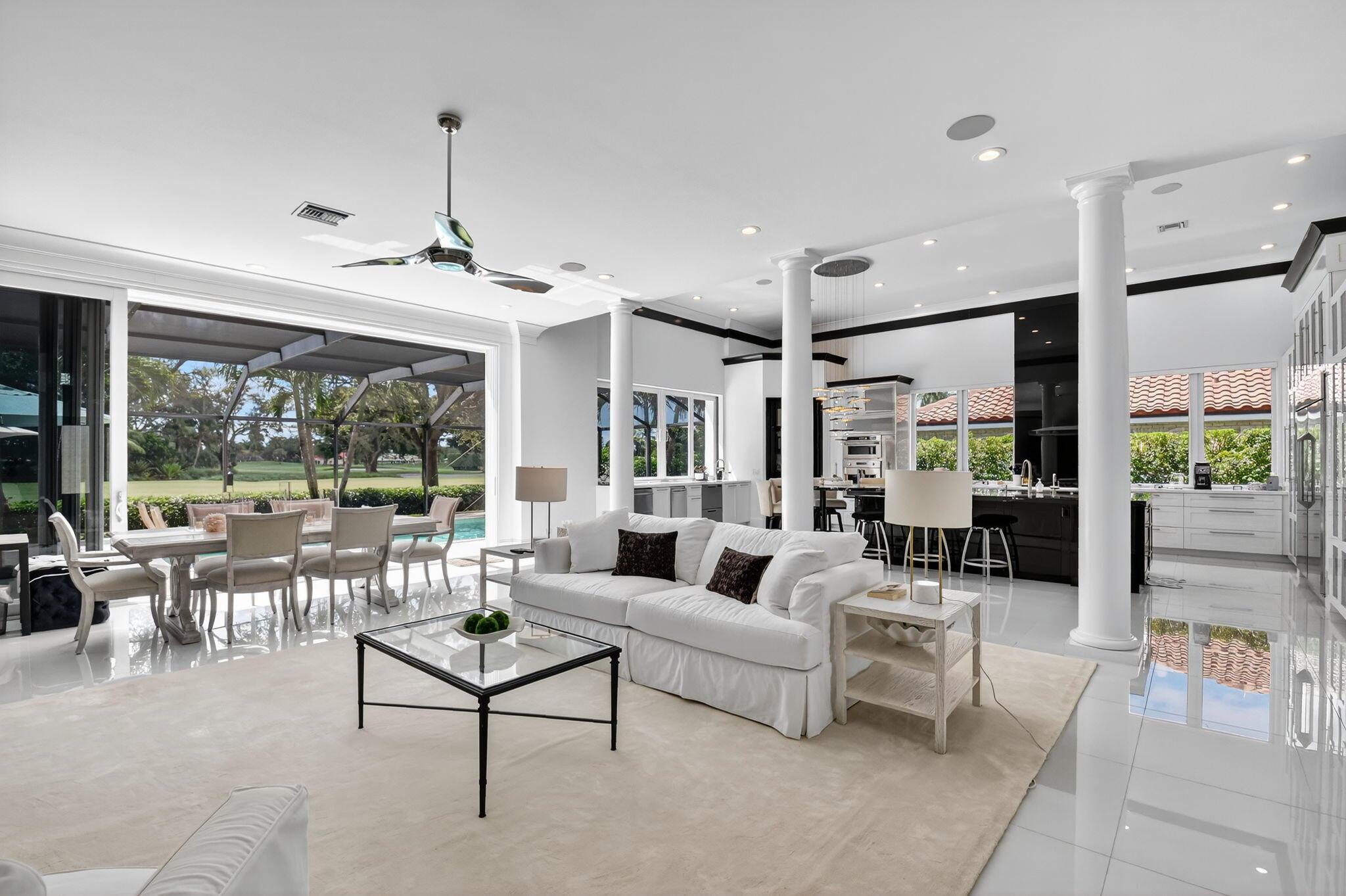 DELRAY DUNES - Residential