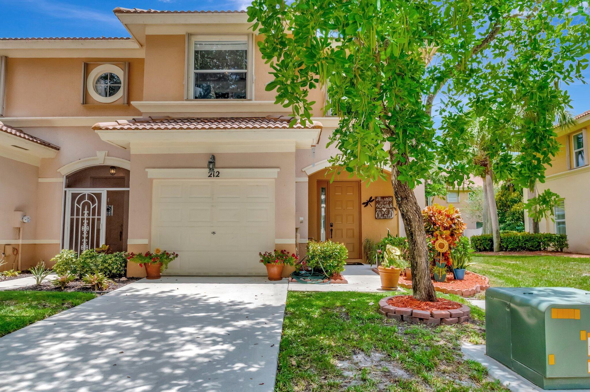 Properties 212 River Bluff Lane