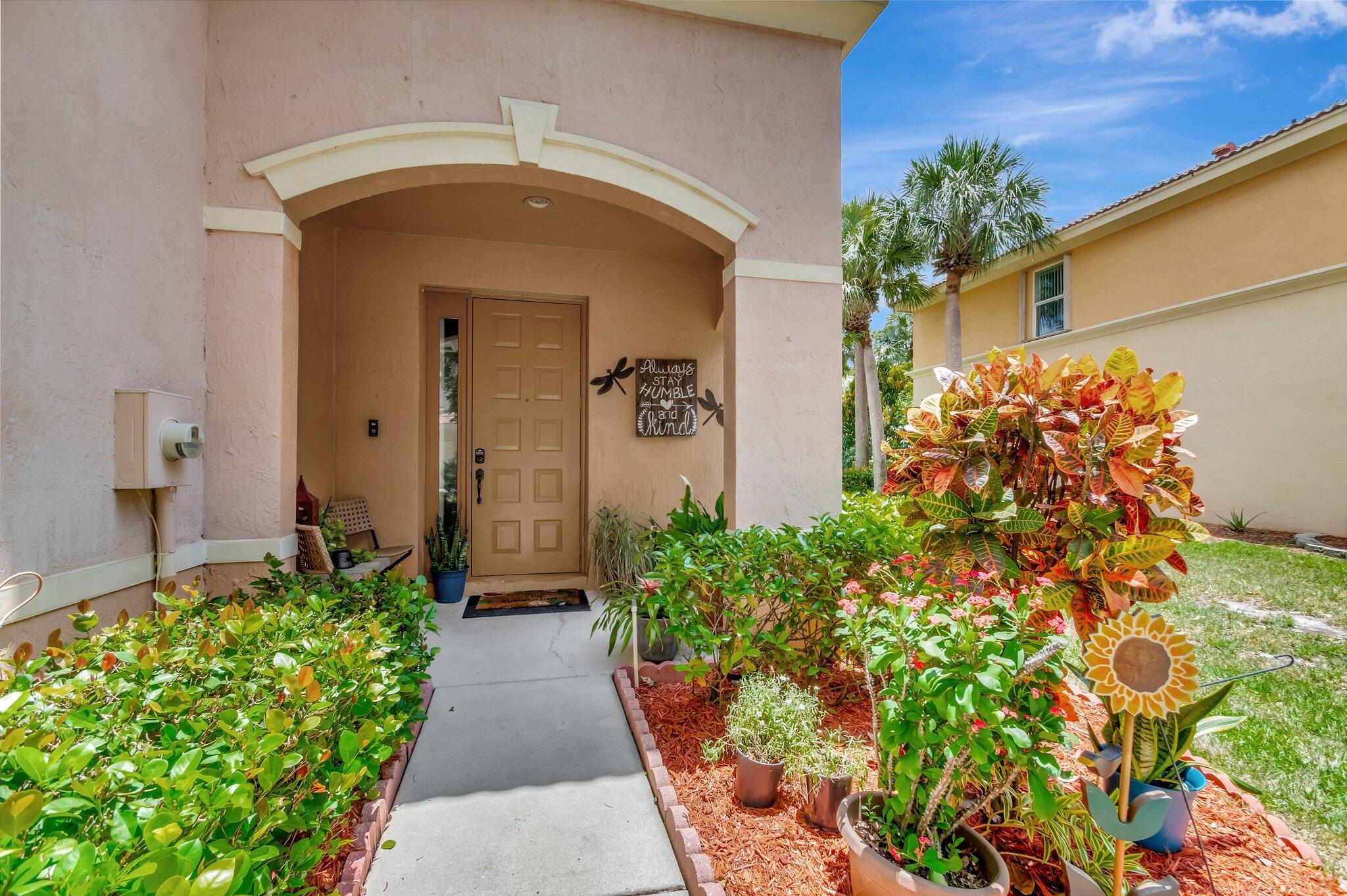 Properties 212 River Bluff Lane