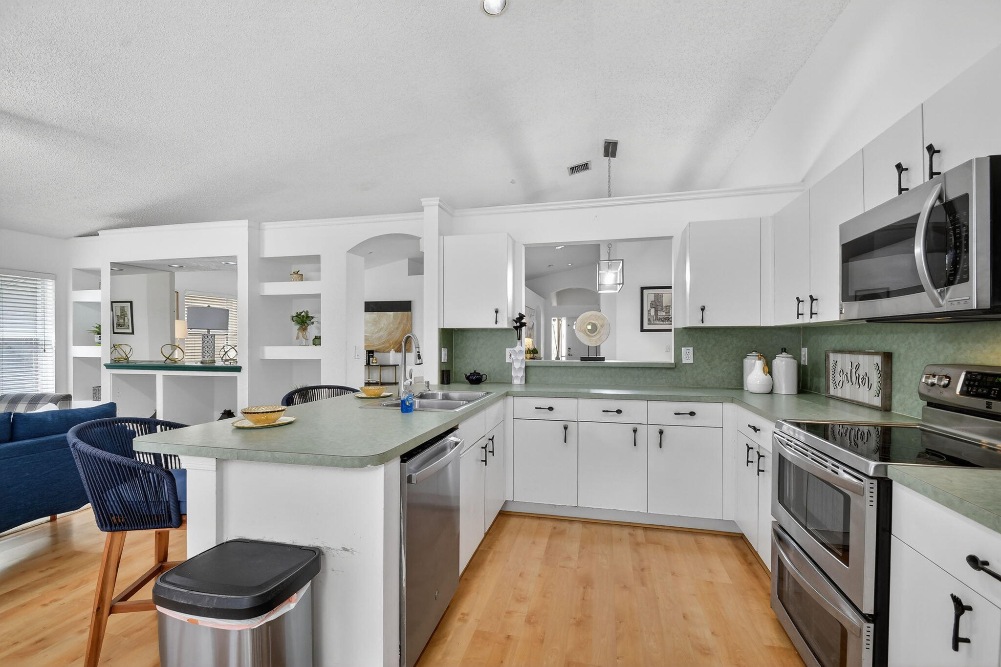 Manor Forest - Residential