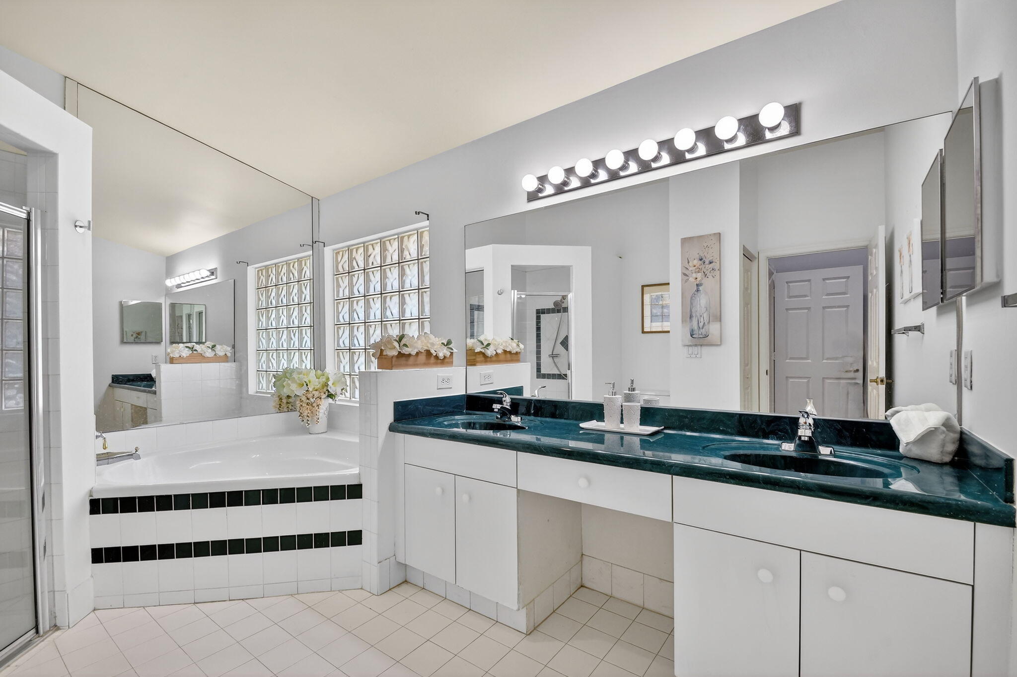 Manor Forest - Residential