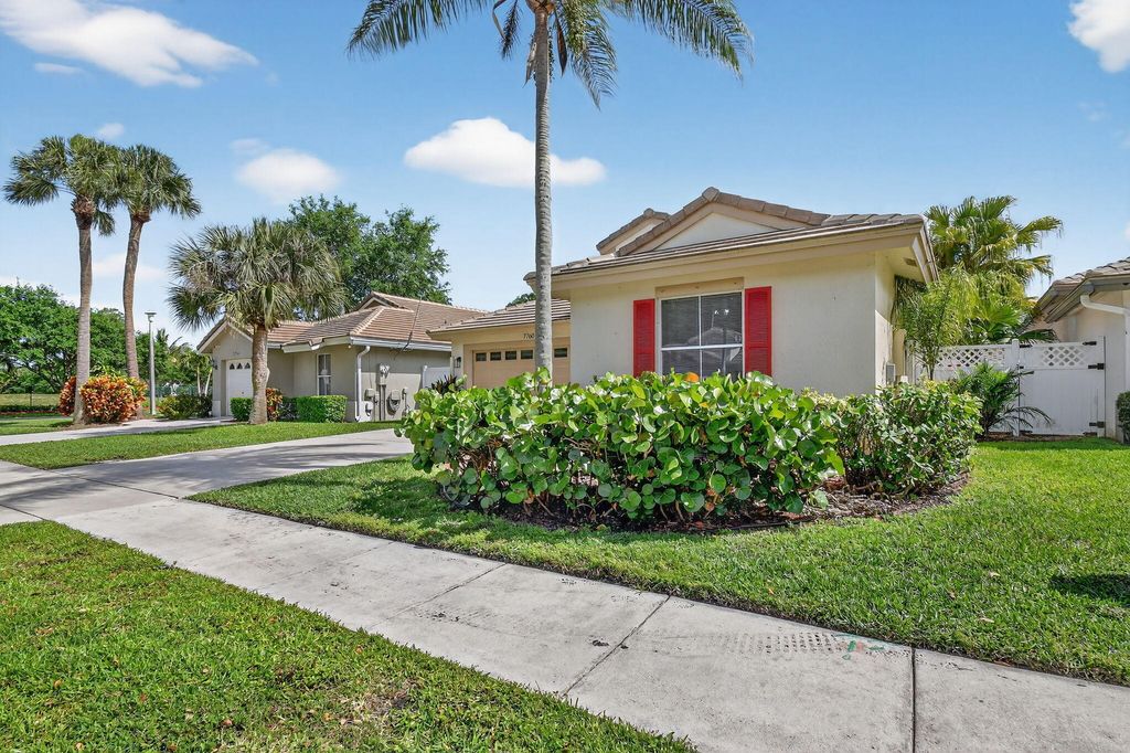 Photo of 7760 Manor Forest Lane, Boynton Beach, FL 33436 (MLS # B26009468)