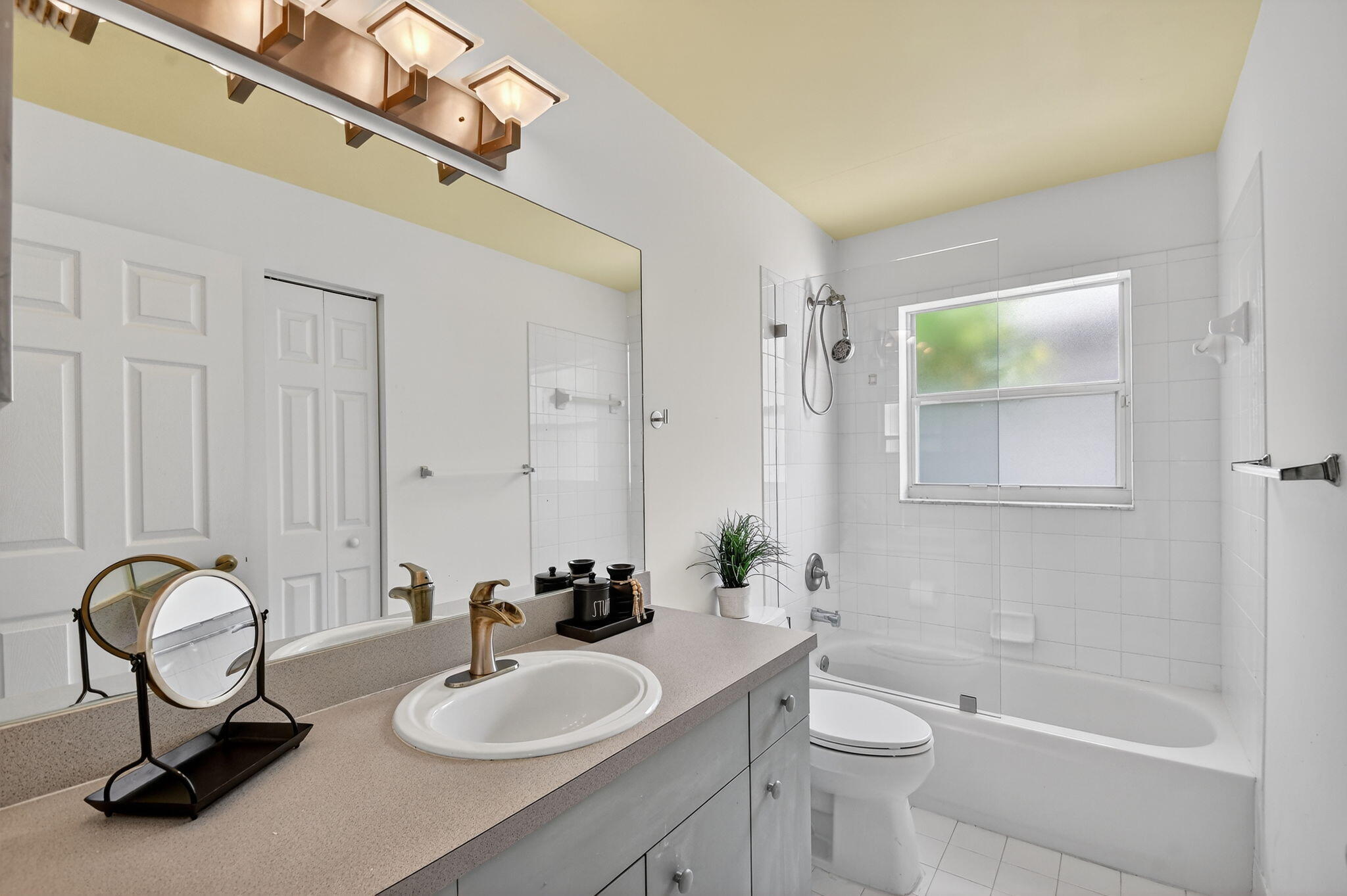 Manor Forest - Residential