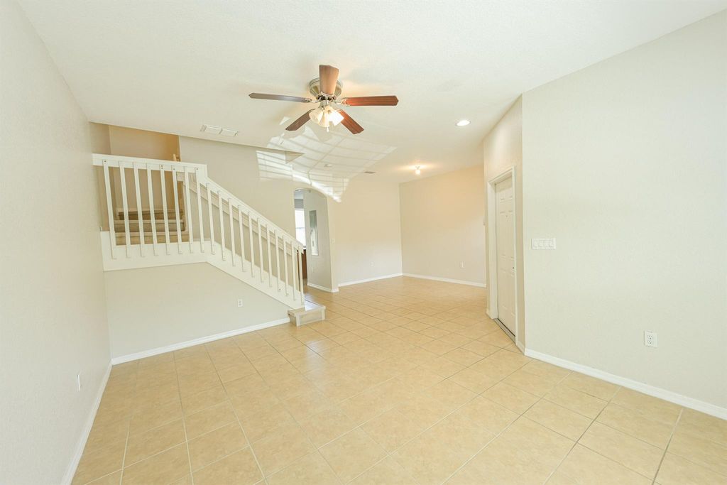 Photo of 297 Lake Monterey Circle, Boynton Beach, FL 33426 (MLS # R10948893)