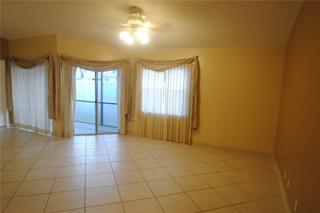 Jacaranda Prcl 608 123-15 - Residential Lease