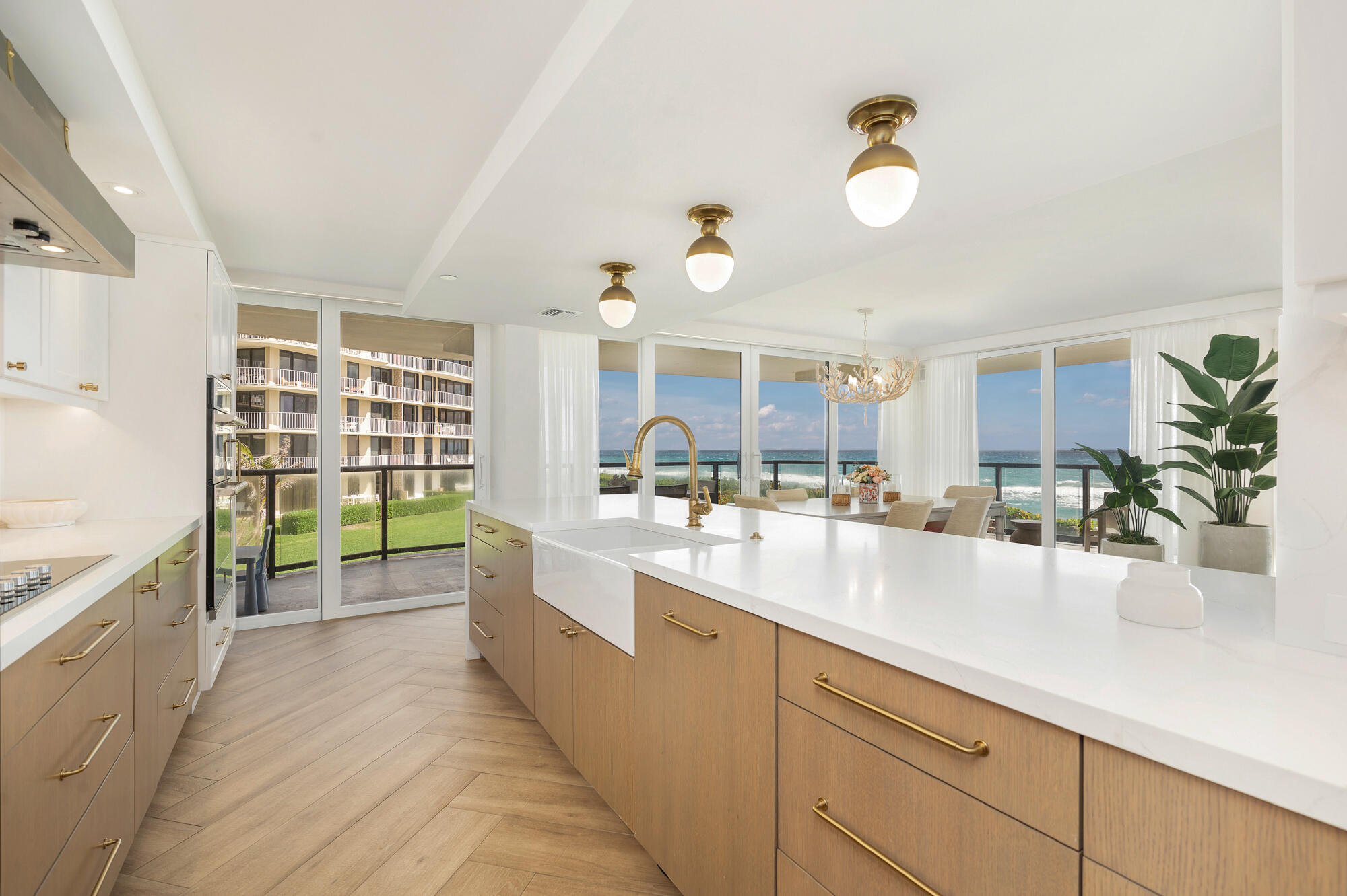 HALCYON OF PALM BEACH - Residential