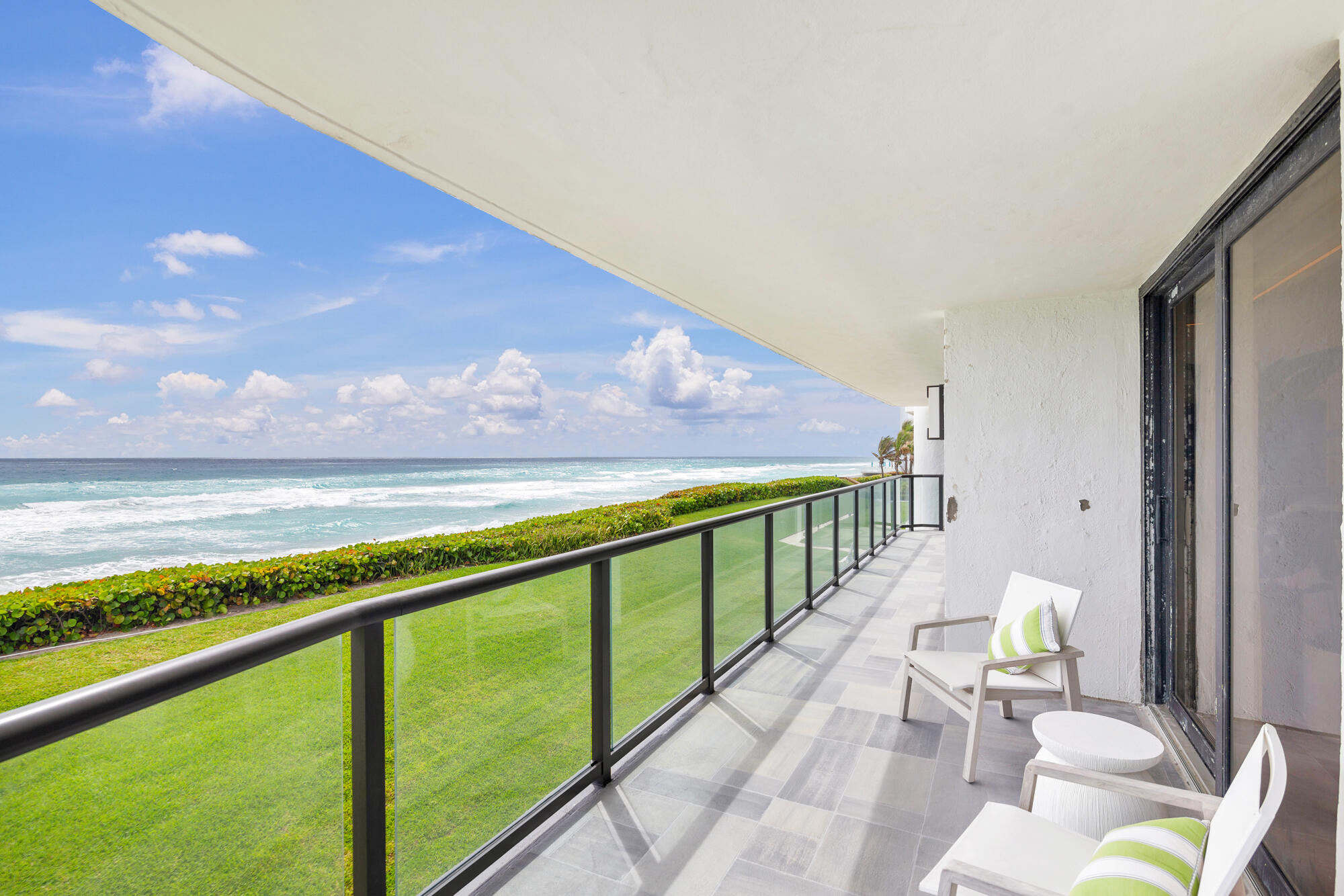 HALCYON OF PALM BEACH - Residential