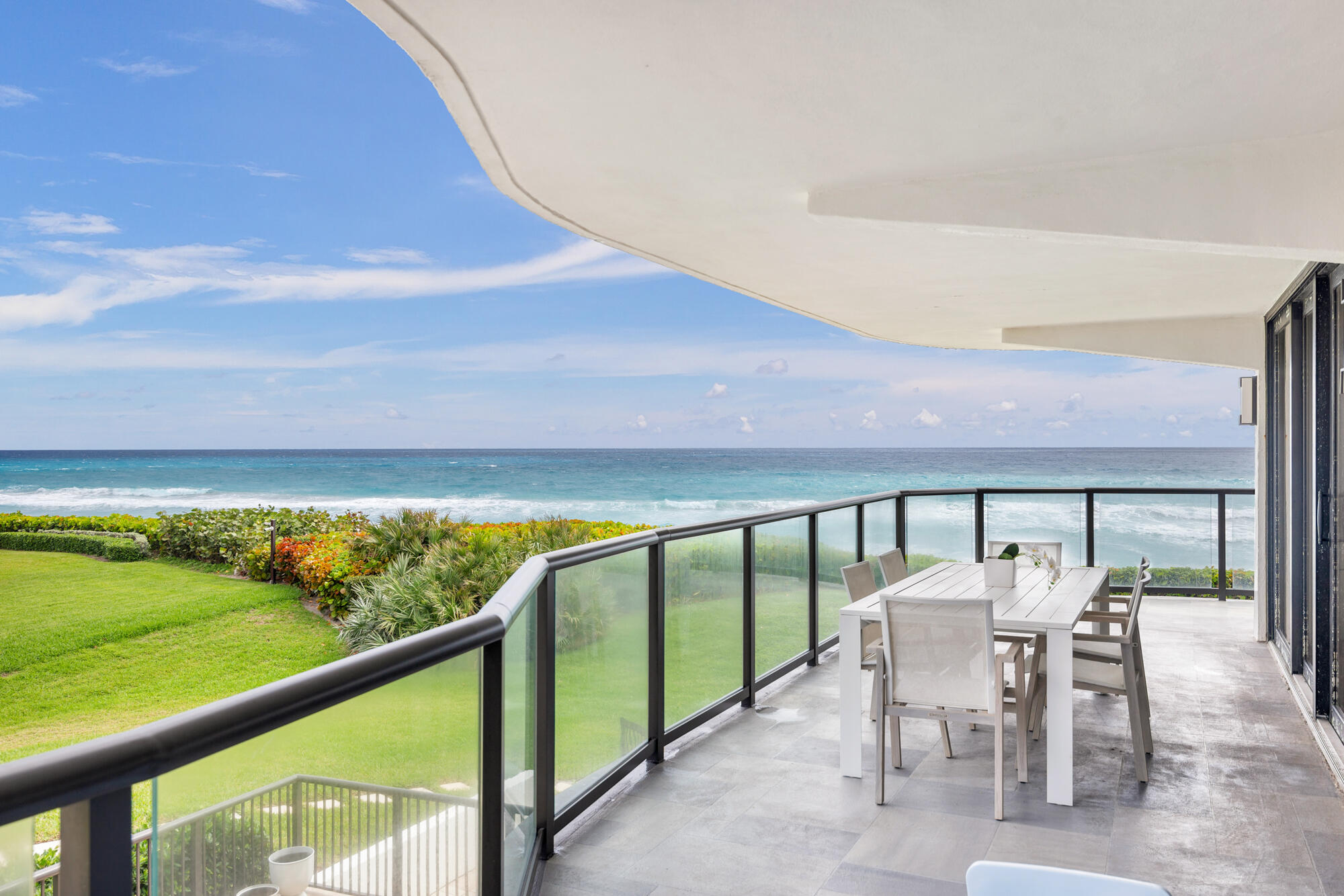 HALCYON OF PALM BEACH - Residential