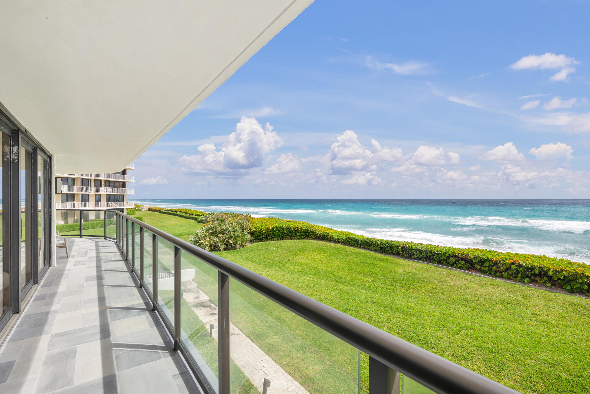 HALCYON OF PALM BEACH - Residential