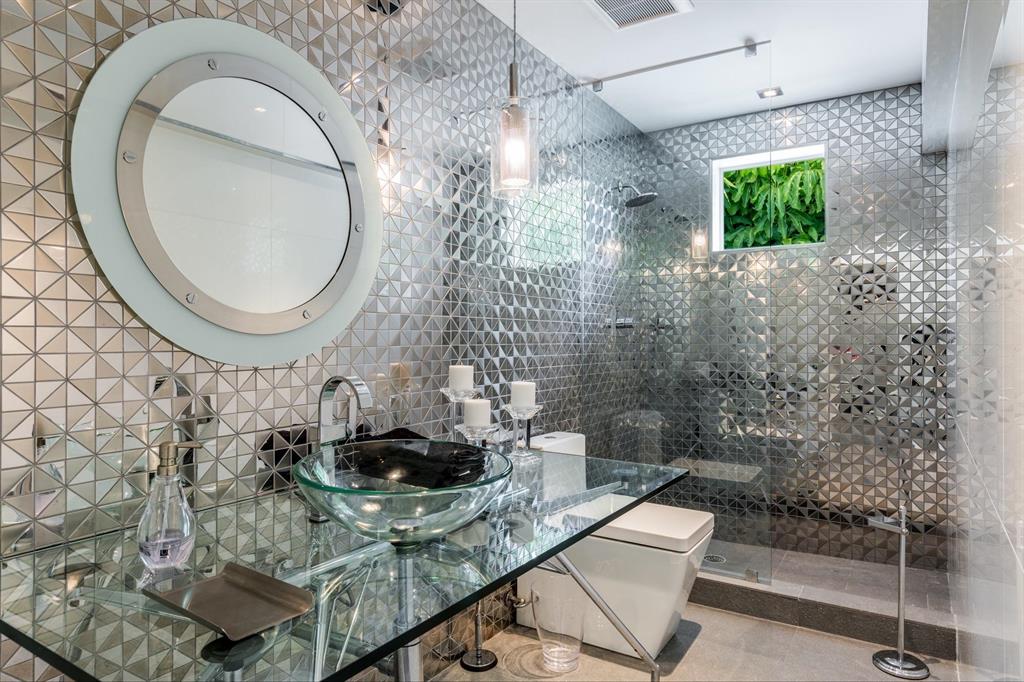 ROYAL PALM YACHT & COUNTR - Residential