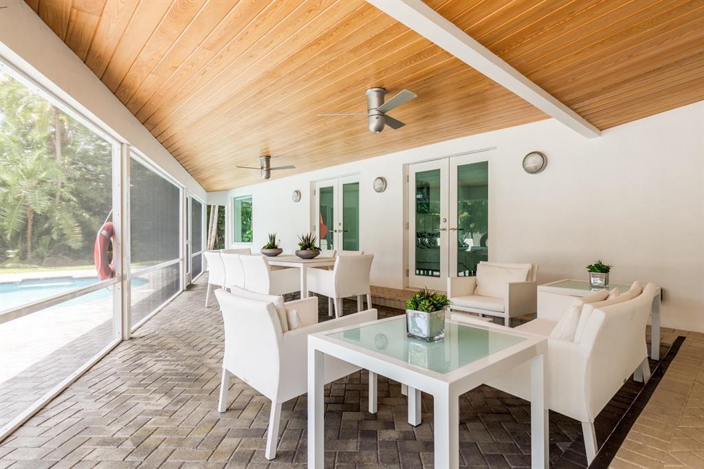 ROYAL PALM YACHT & COUNTR - Residential