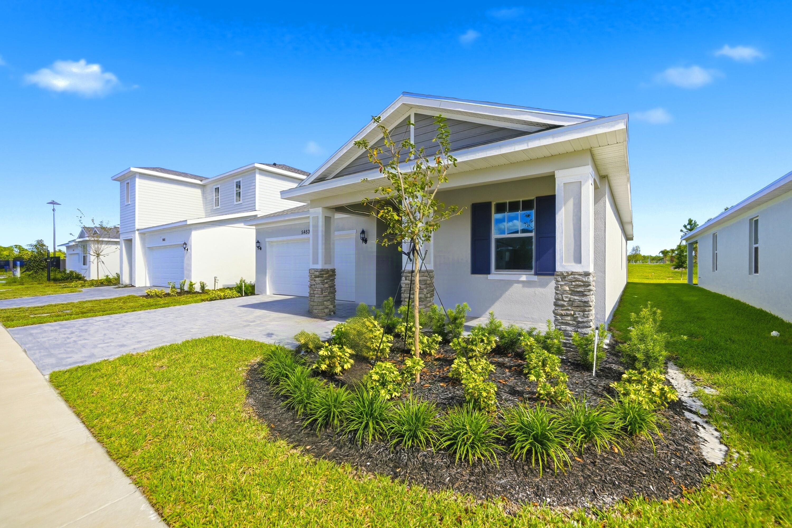 5453 NW Camberly Court