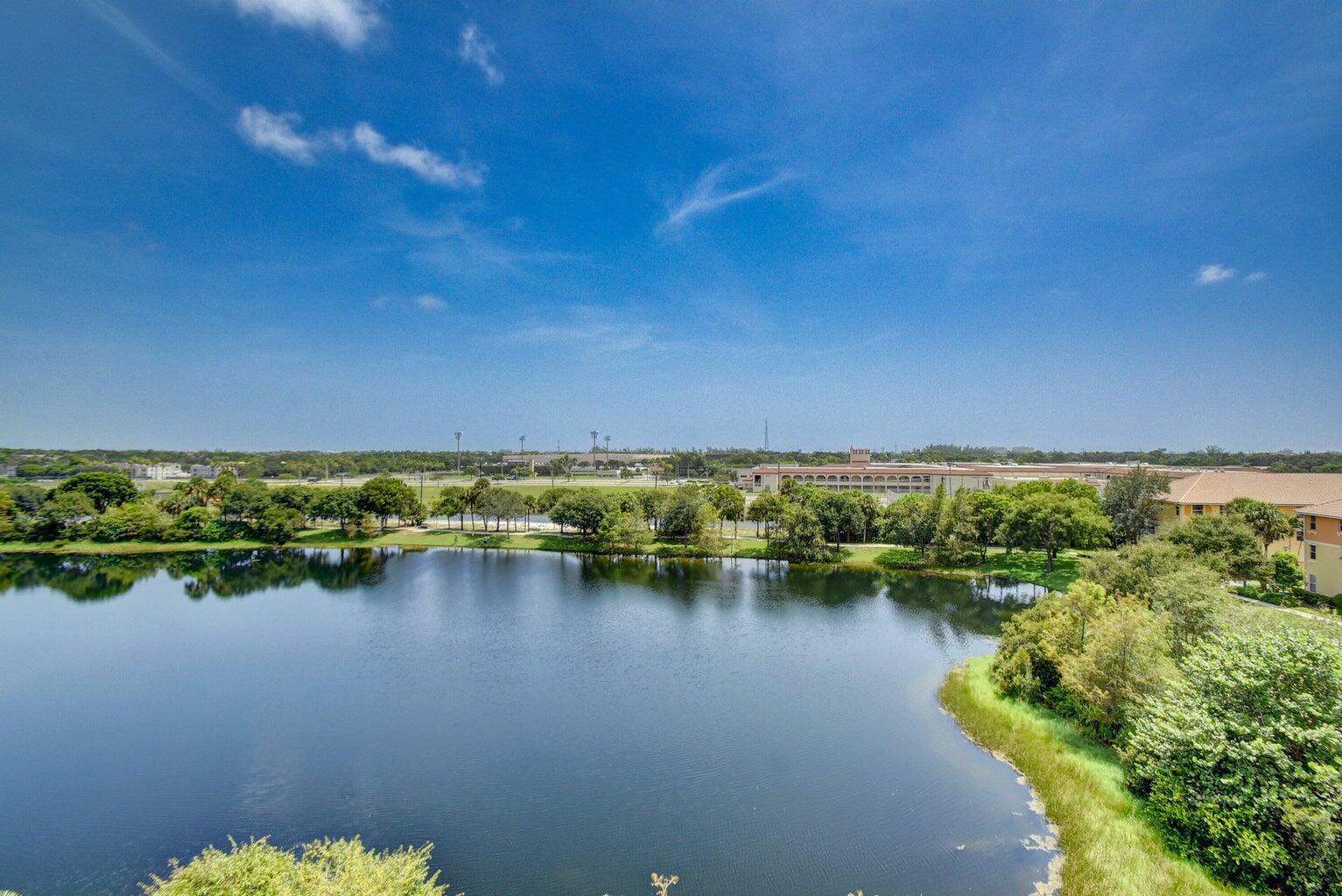 VIZCAYA LAKES - Residential Lease