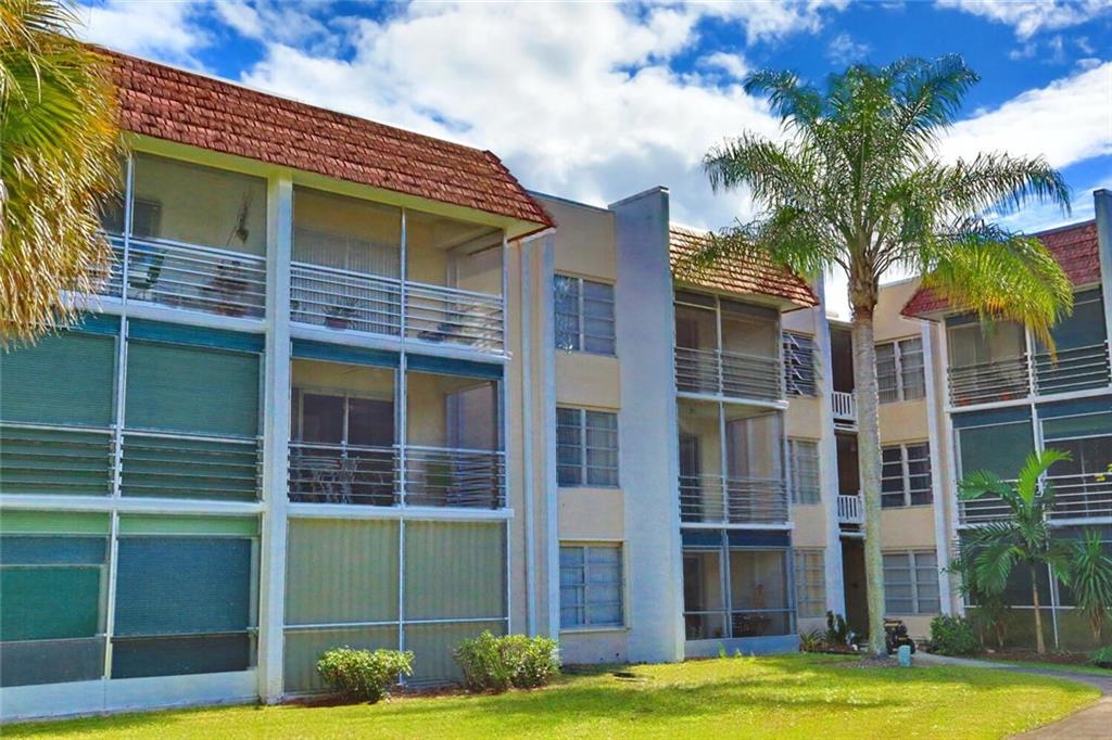 LAS VISTAS - Residential