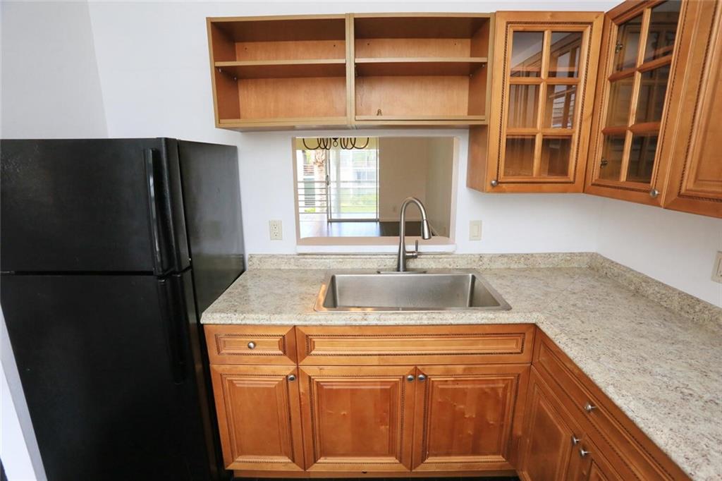 LAS VISTAS - Residential