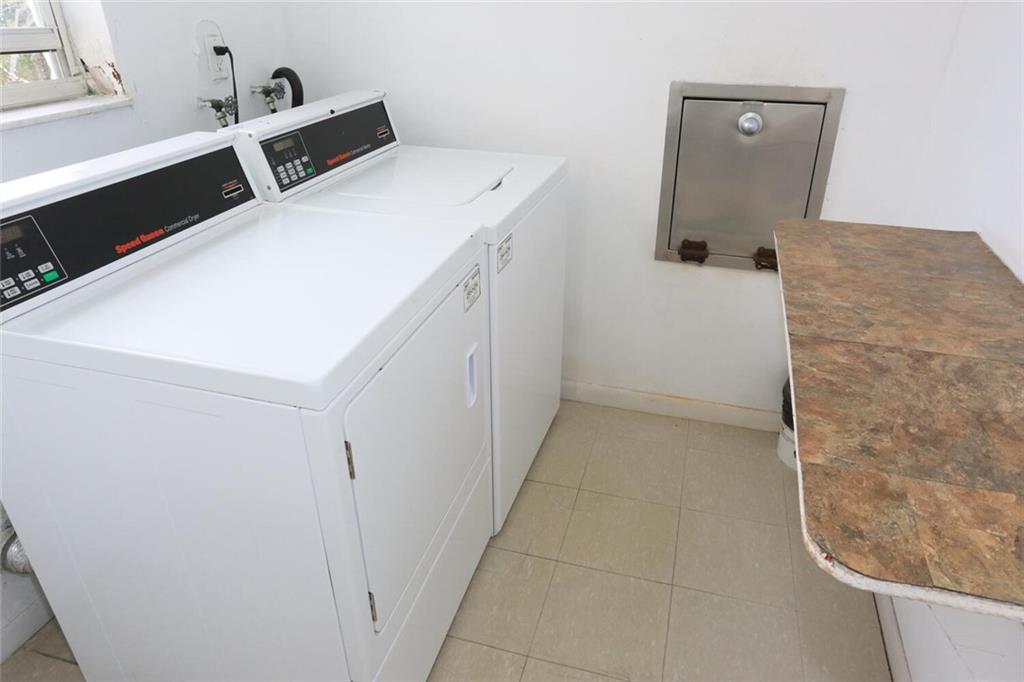 LAS VISTAS - Residential