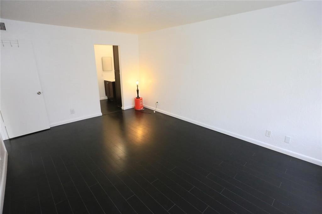 LAS VISTAS - Residential