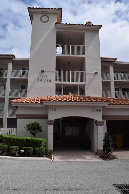 Photo of 14096 Huntington Pointe Drive #303, Delray Beach, FL 33484 (MLS # R11114855)
