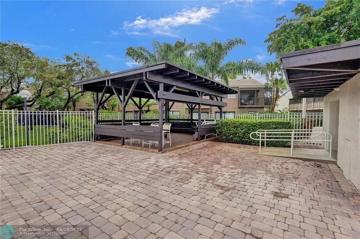 WESTWOOD AT CYPRESS RUN - Residential