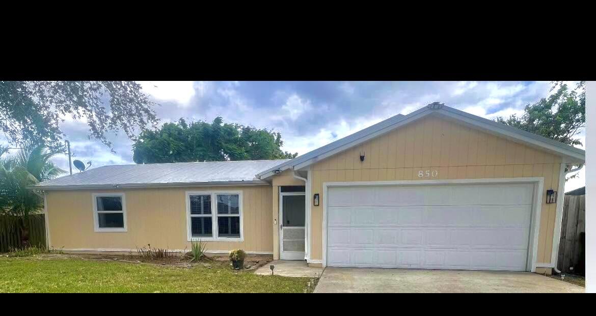PORT ST LUCIE SECTION 9 - Residential