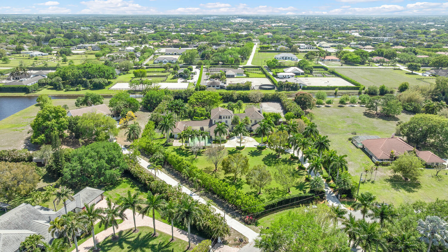 PADDOCK PARK NO 2 OF WELLINGTON - Residential