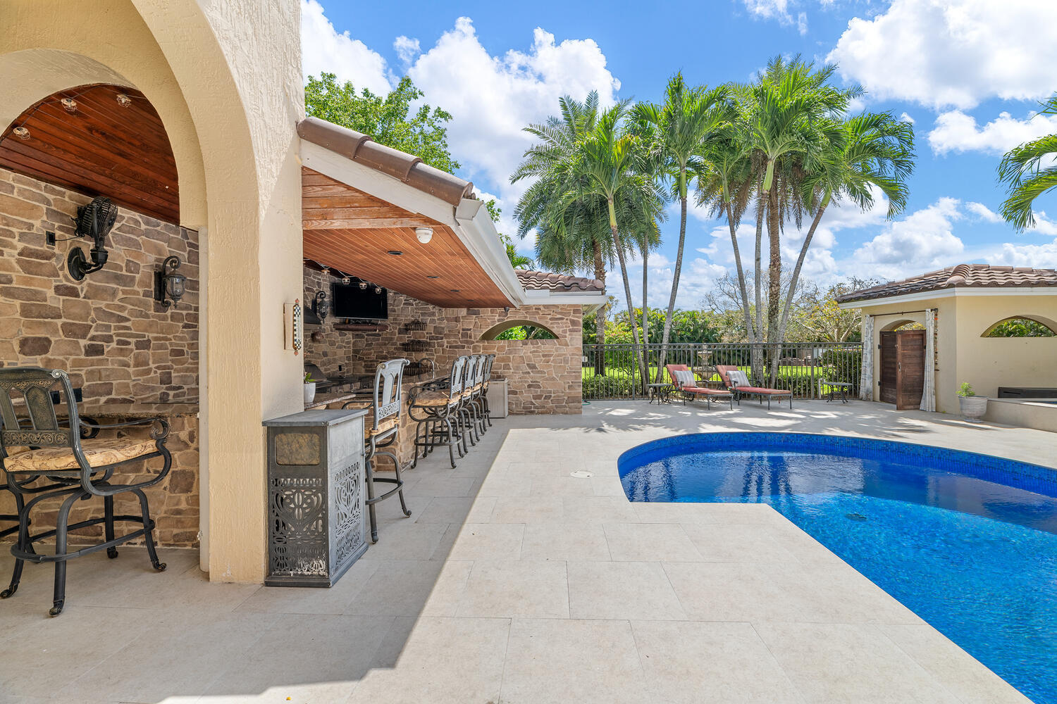 PADDOCK PARK NO 2 OF WELLINGTON - Residential