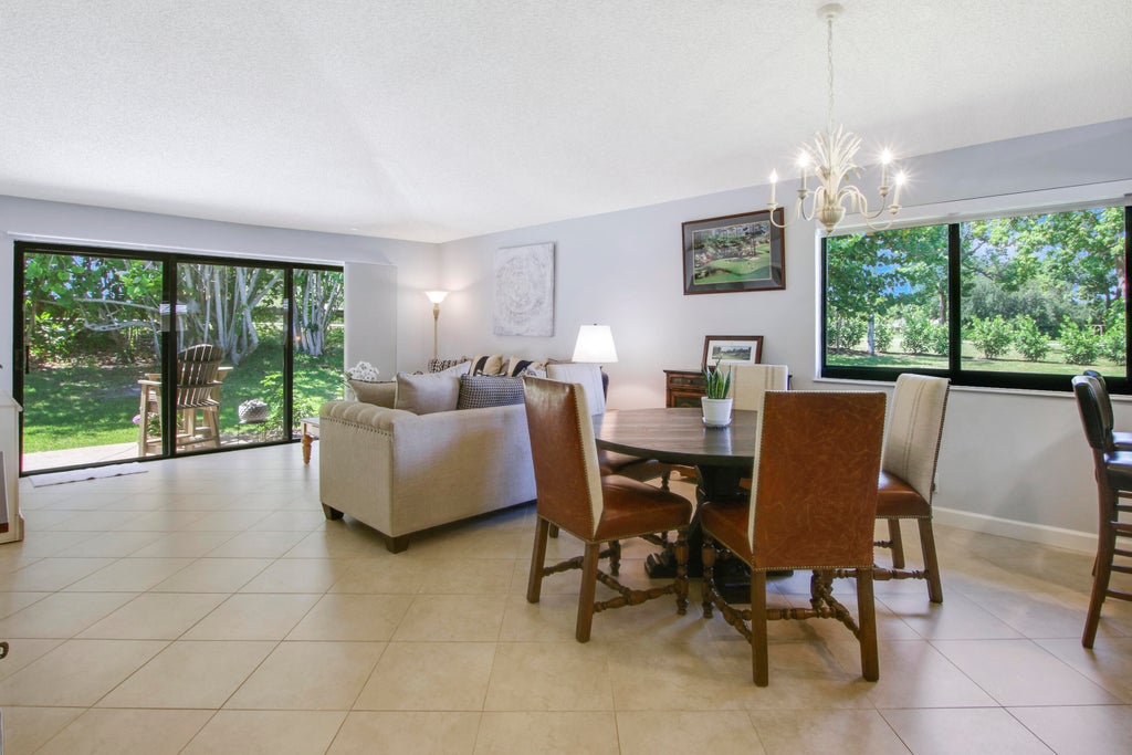 Photo of 825 Club Drive, Palm Beach Gardens, FL 33418 (MLS # R11034153)