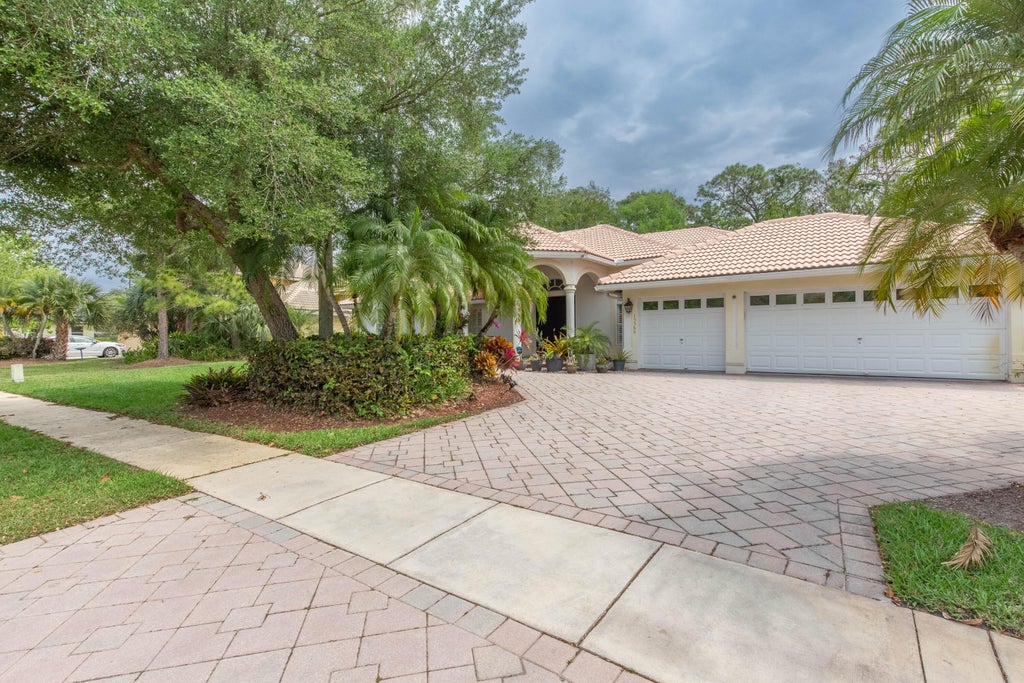 Photo of 15560 Cedar Grove Lane, Wellington, FL 33414 (MLS # R10970979)