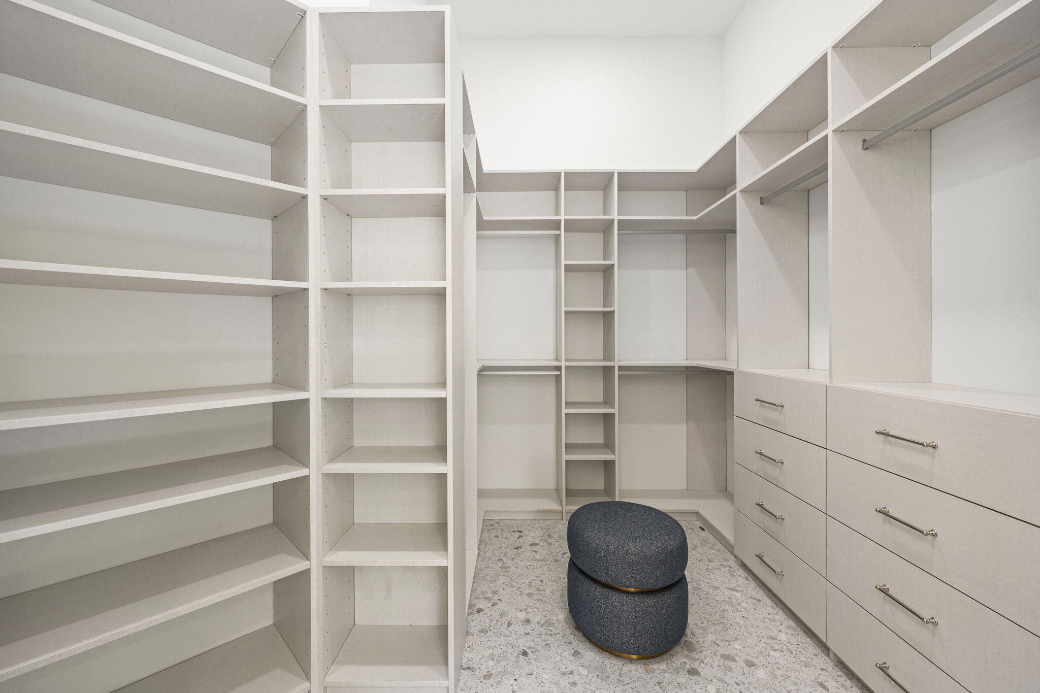 LEWIS SHORE ESTS 3 IN - Residential