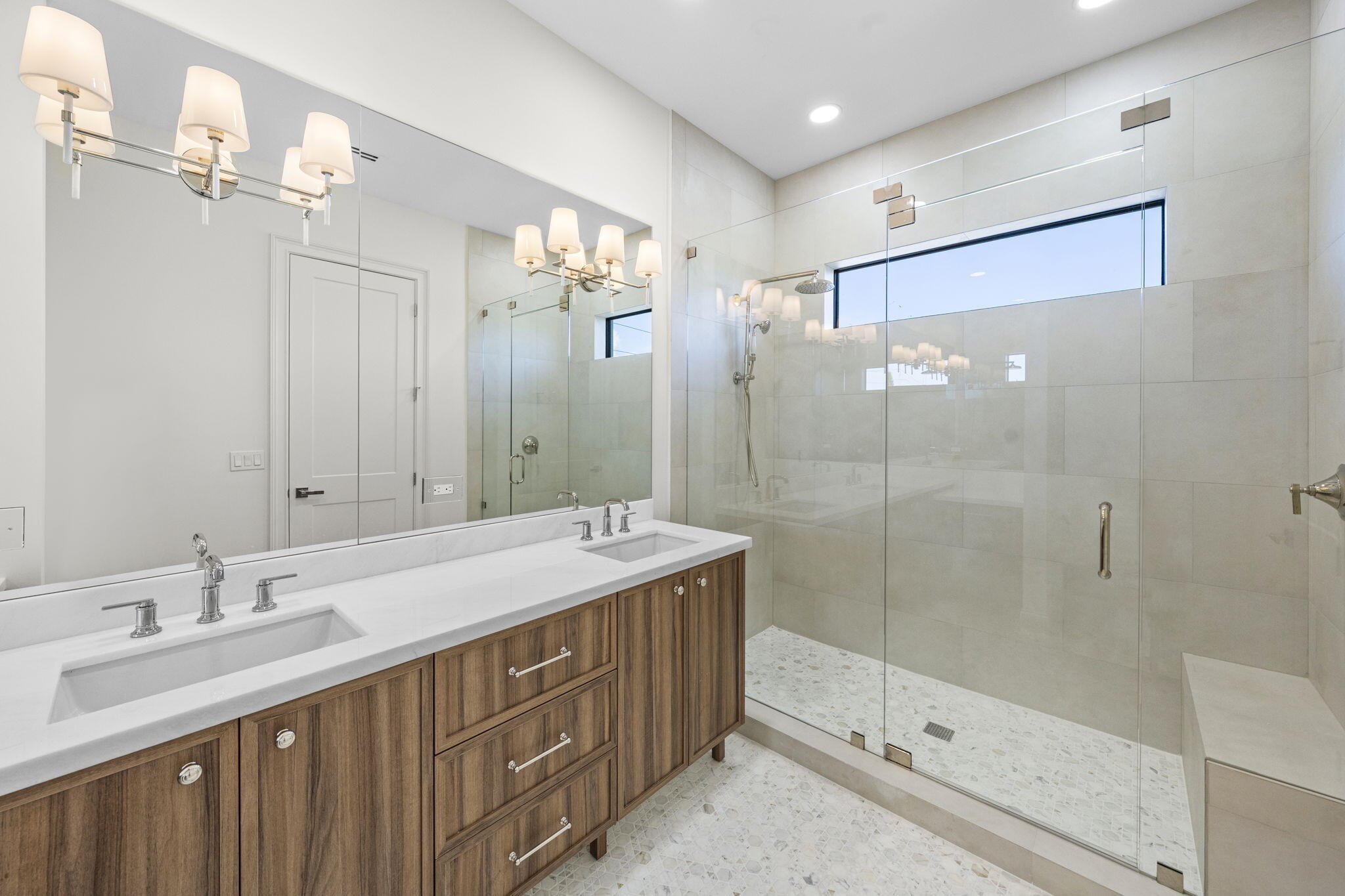 LEWIS SHORE ESTS 3 IN - Residential