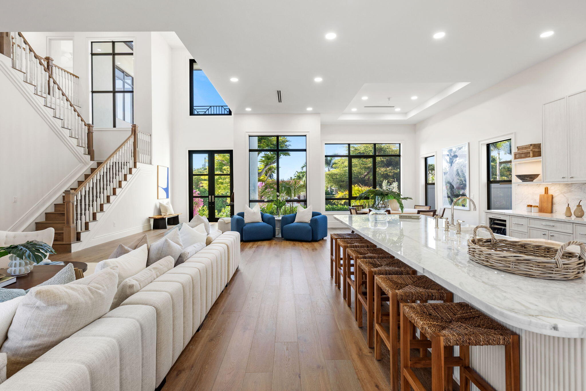 LEWIS SHORE ESTS 3 IN - Residential