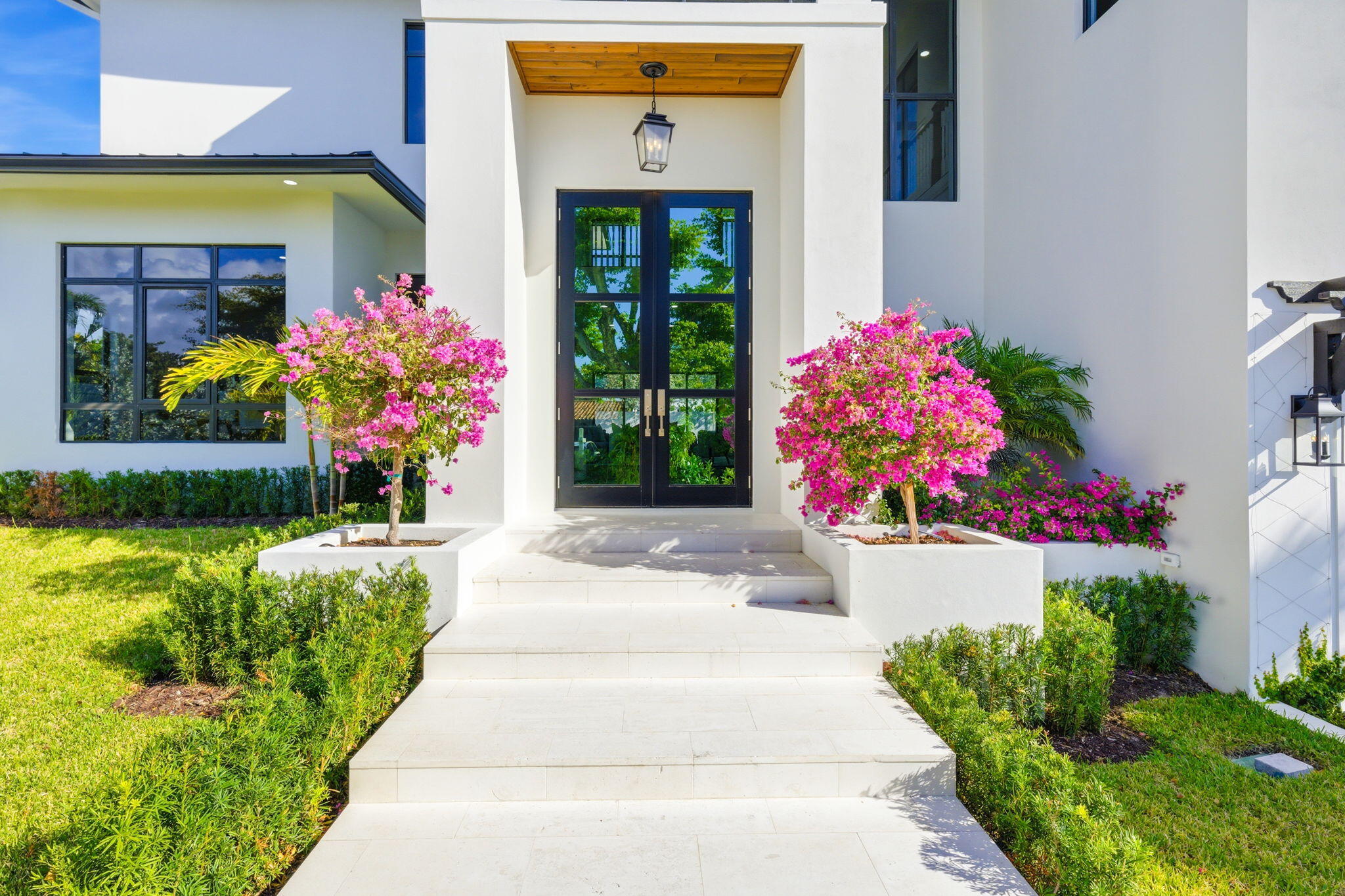 LEWIS SHORE ESTS 3 IN - Residential