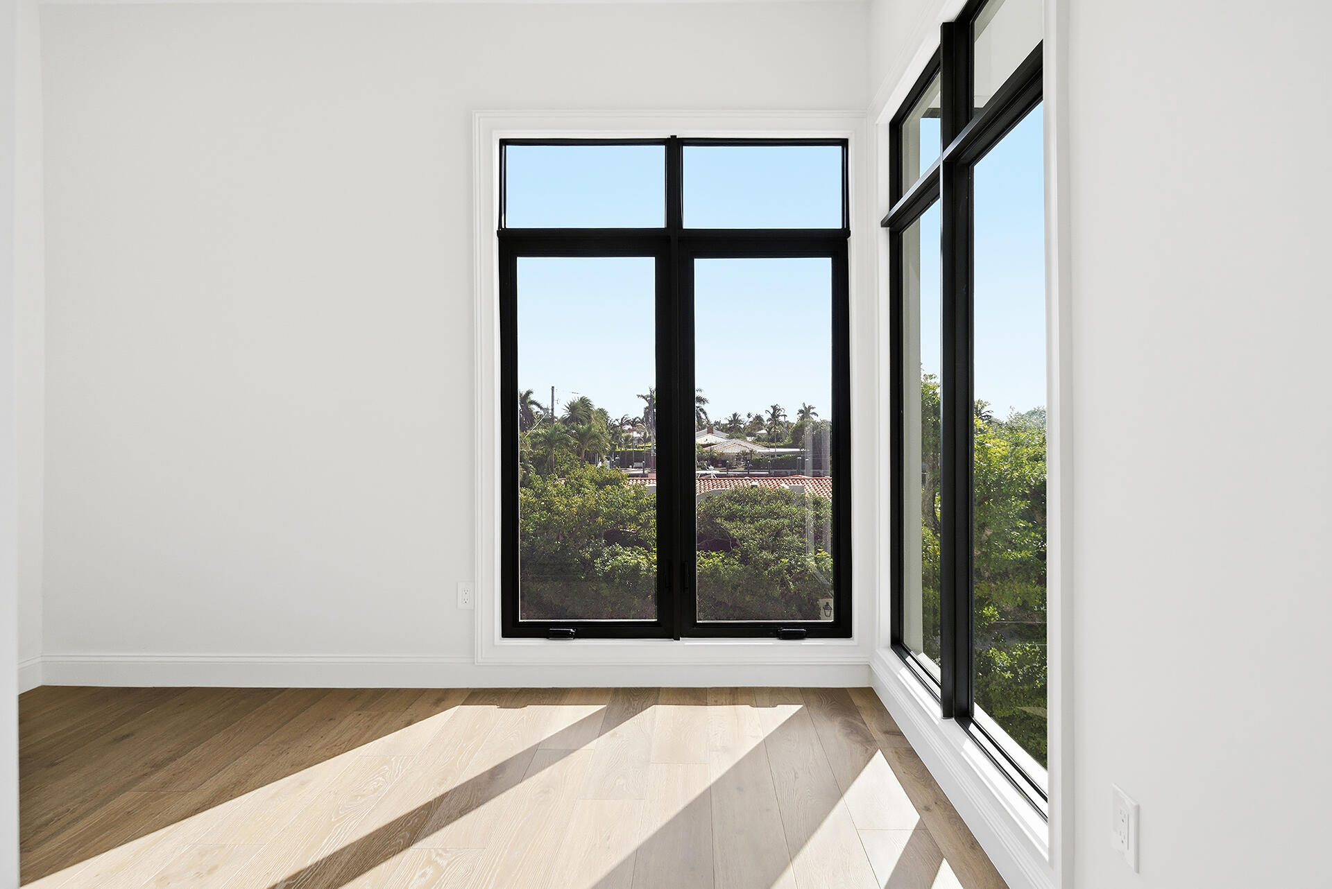 LEWIS SHORE ESTS 3 IN - Residential