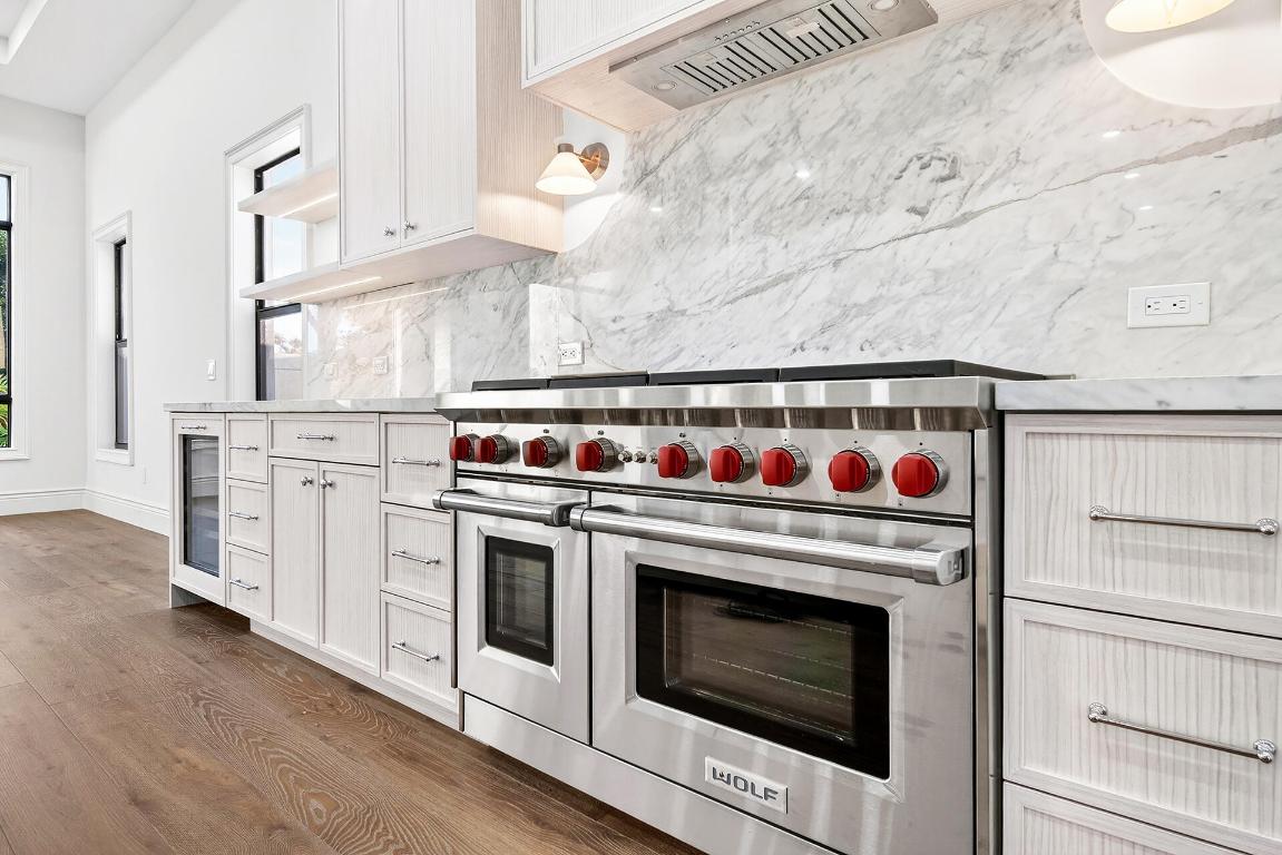 LEWIS SHORE ESTS 3 IN - Residential