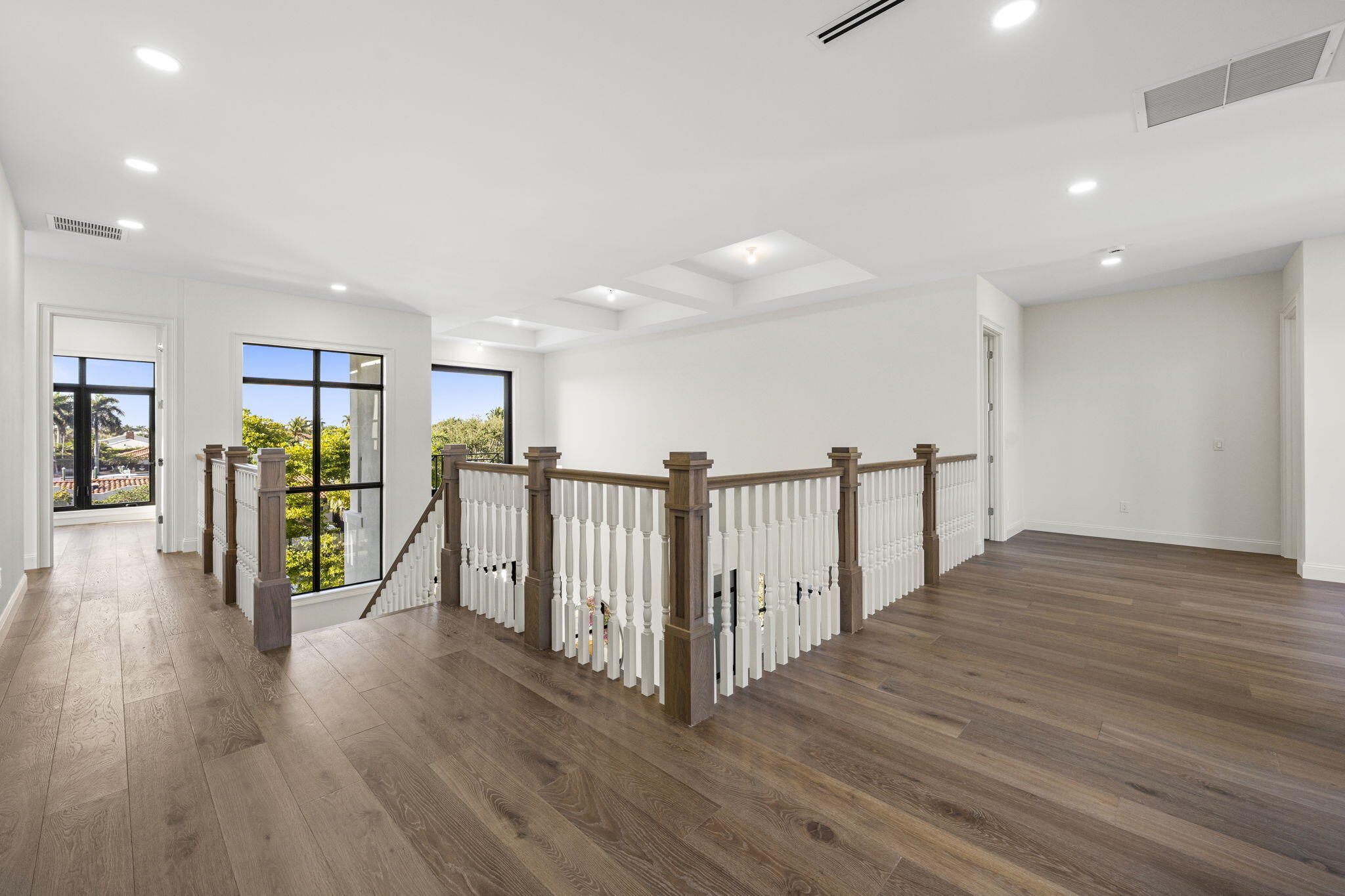 LEWIS SHORE ESTS 3 IN - Residential