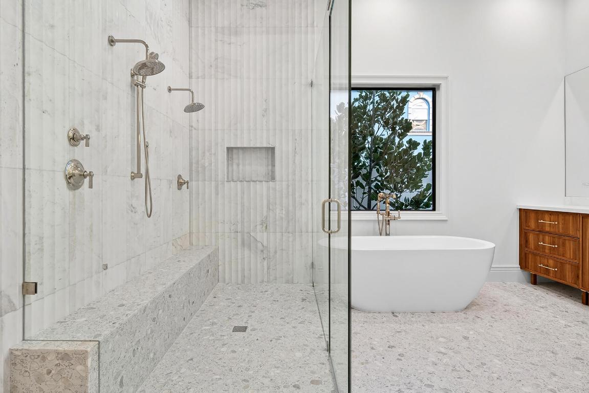 LEWIS SHORE ESTS 3 IN - Residential