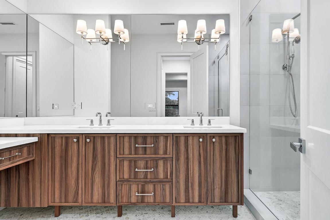 LEWIS SHORE ESTS 3 IN - Residential