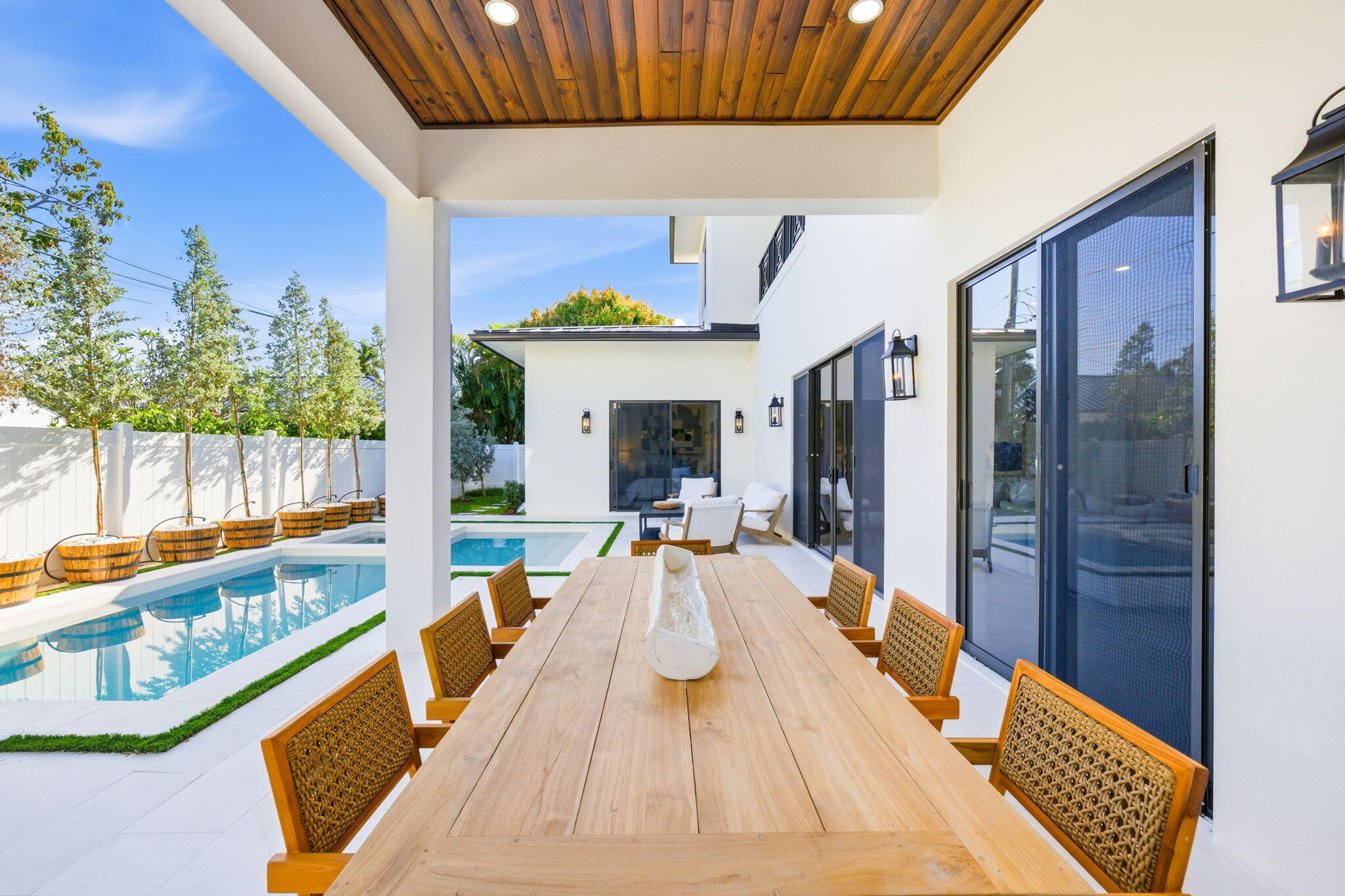 LEWIS SHORE ESTS 3 IN - Residential