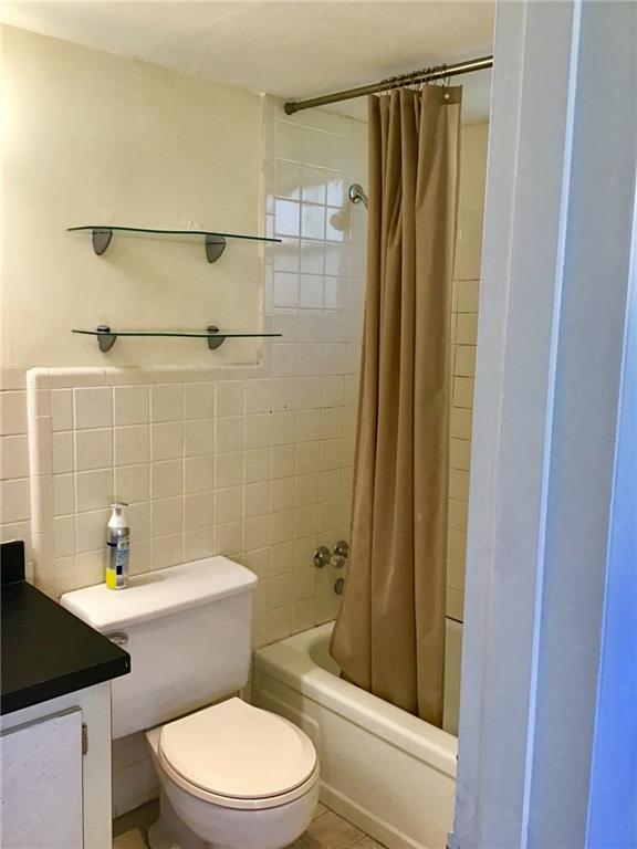 APRIL MIST CONDO - Residential Lease