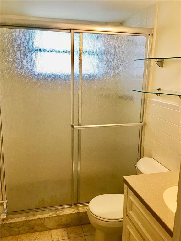 APRIL MIST CONDO - Residential Lease