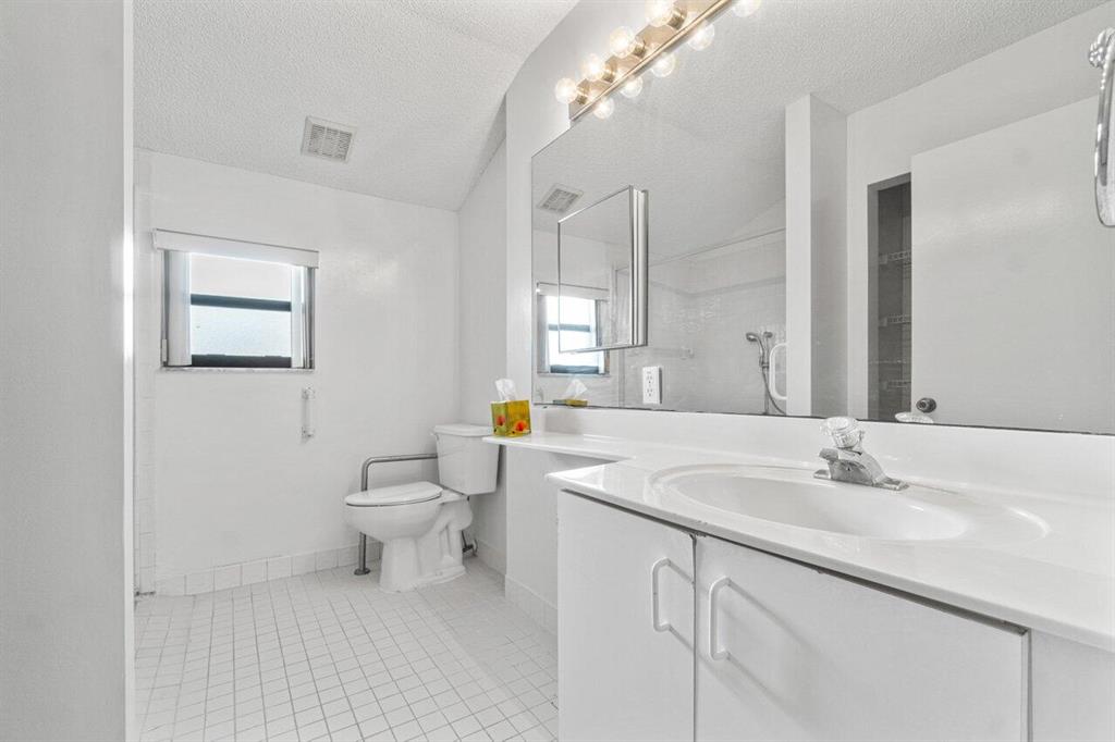 ARBOURS II OF THE PALM BEACHES CONDO - Residential