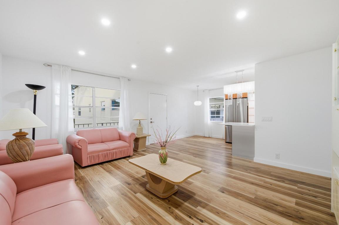 KINGS POINT NORMANDY CONDOS - Residential