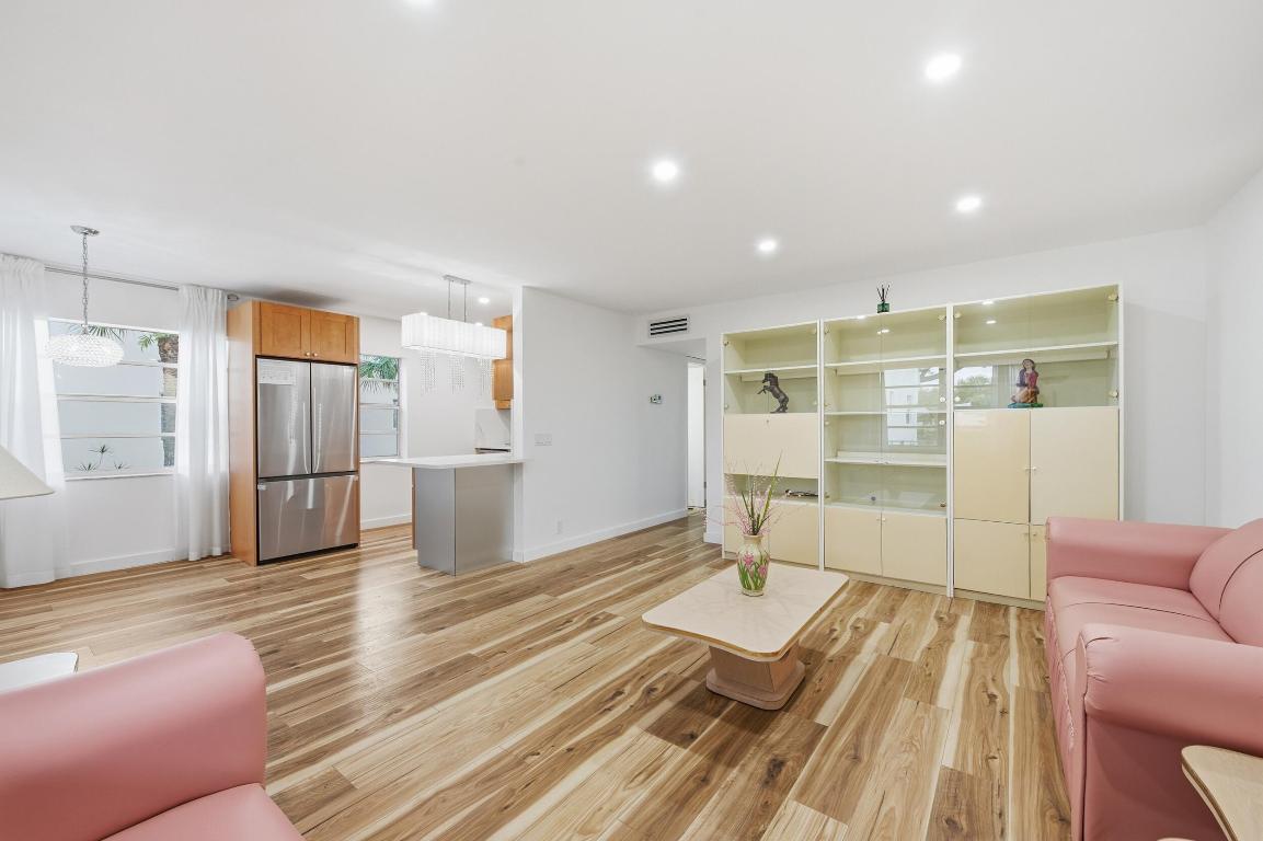 KINGS POINT NORMANDY CONDOS - Residential