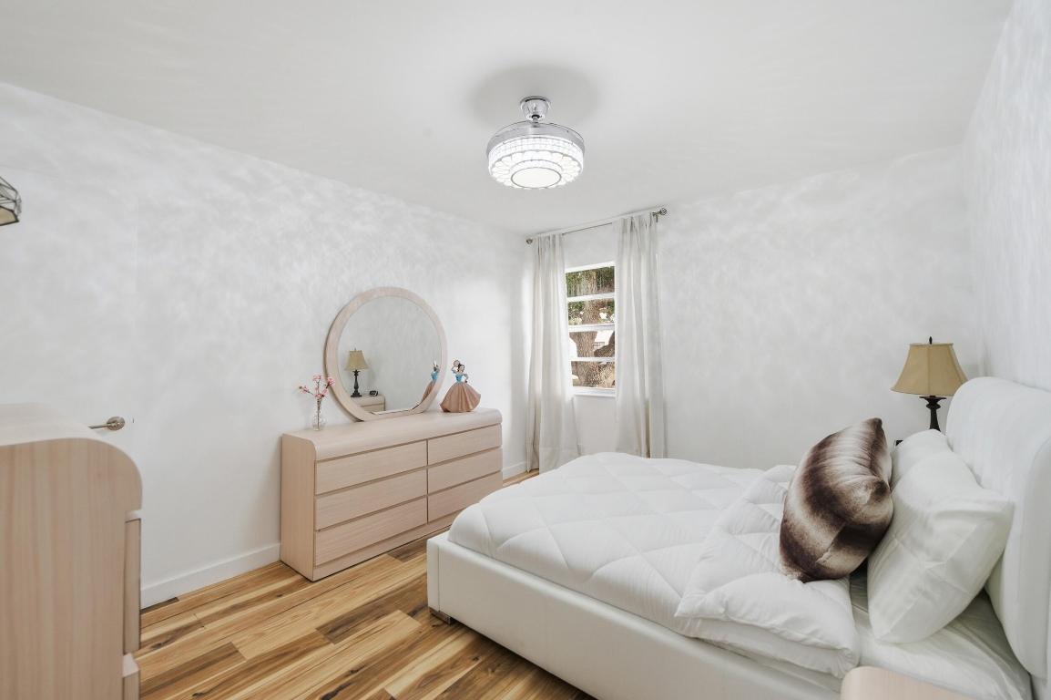 KINGS POINT NORMANDY CONDOS - Residential