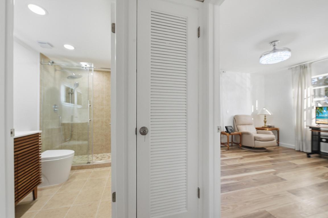 KINGS POINT NORMANDY CONDOS - Residential