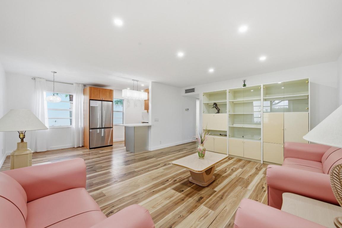 KINGS POINT NORMANDY CONDOS - Residential