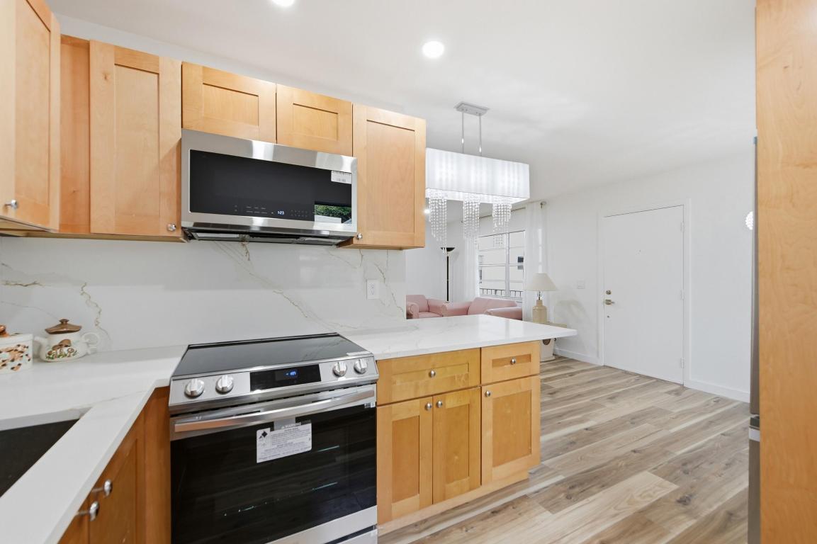 KINGS POINT NORMANDY CONDOS - Residential